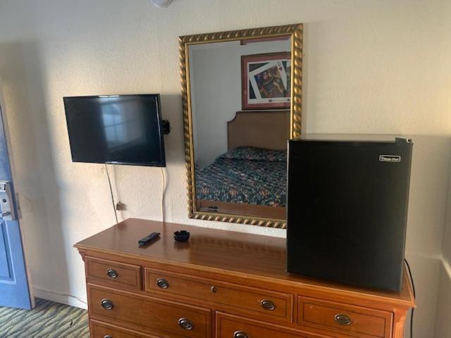 Deluxe Inn Austin Ngoại thất bức ảnh