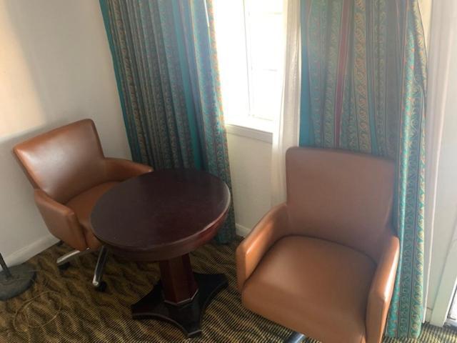 Deluxe Inn Austin Ngoại thất bức ảnh