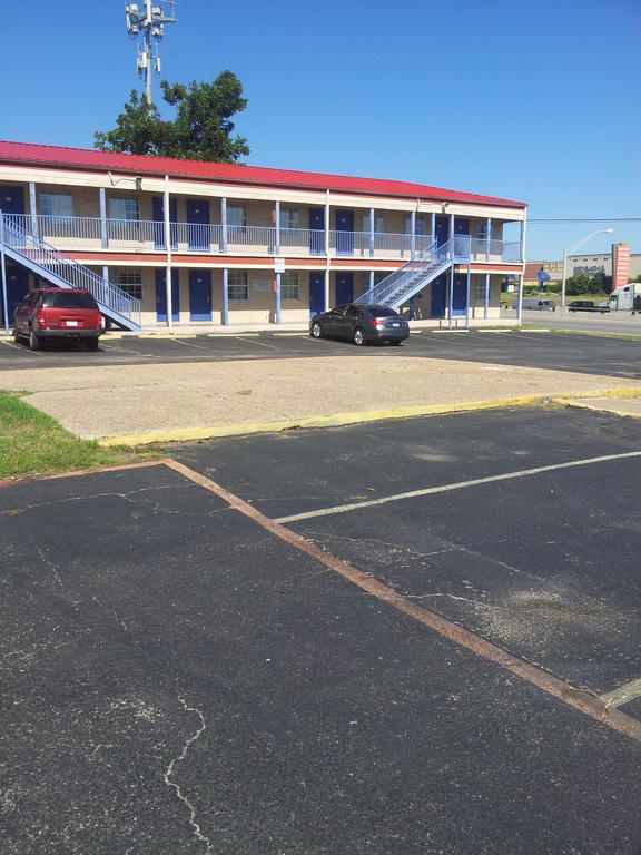Deluxe Inn Austin Ngoại thất bức ảnh